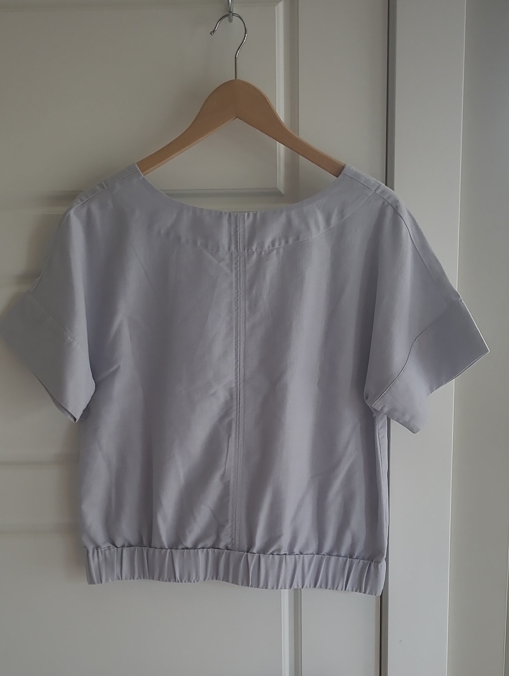 b New York Structured Blouse. Size S